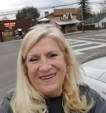 MARCIA PADMORE AT Q RED MOON BAR