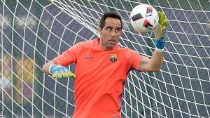 Claudio Bravo: Manchester City sign £15.4m Chile goalkeeper from Barcelona 