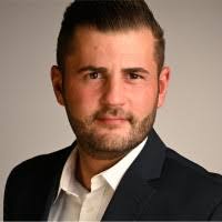 20+ Profile mit dem Suchbegriff „Piontek“