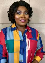 Hi princess hide me Ladies Talk Reloaded Hie queen.help me please nhaimi  munotii nemuface anokukwira urikumwedzi.