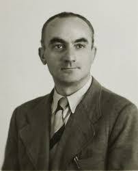 Alexander Urbanek's Instagram, Twitter & Facebook