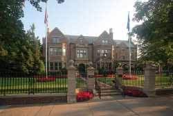 Published sep 16th, 2014, 9/16/14 3:19 pm. Minnesota Governor S Residence Mnopedia