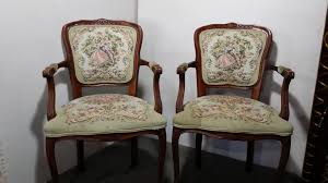 Traditional Tapestry Fabric On Queen Anne Parlor Chairs Traditional Tapestries Chair Vintage Chairs