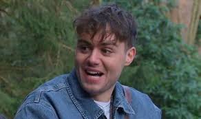 Love that Kev is Lewis' dad and the flashback to old characters