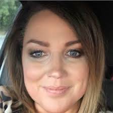 Kendra Bledsoe's Instagram, Twitter & Facebook