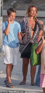 Jamie redknapp, 47, and his girlfriend frida andersson, 37, are set to become parents according to a source. Picture Exclusive Louise Redknapp Steps Out In Ibiza After Ex Jamie S New Girlfriend Is Revealed Express Digest