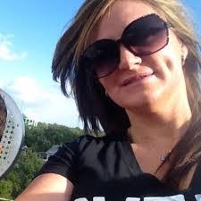 Tracey Kearney's Instagram, Twitter & Facebook