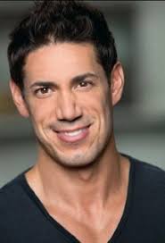 Шон Моралес (Sean Morales): фильмы, биография, семья, фильмография —  Кинопоиск