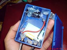 Pada kesempatan lain juga telah kita ketahui bahwa salah satu cara menghemat listrik adalah menggunakan starting. Voltage Stabilizer Bisa Tidak Berguna Dan Ada Yang Berbahaya Dan Memperpendek Umur Komponen Sensitif Yang Mahal Mengupas Soal Motor