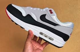 Nike Air Max 1 Anniversary Obsidian Returning For 30th Anniversary Nike Air Max Nike Air Max 1