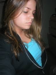 Mandy Connelly's Instagram, Twitter & Facebook