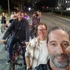 Super enjoyed a night of riding with more than half of Central Florida! The  ride was really good last night everybody had their holiday cheer and just  enjoying pedaling through the city.