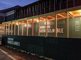 Barnes & noble, which has struggled to compete with amazon for the past decade, is going private. Rockville Nights Signs Of Barnes Noble Arriving At Congressional Plaza Modern Market Closed