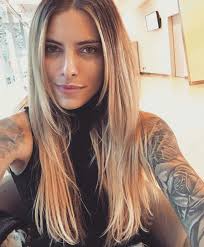 Sophia thomalla präsentiert ihr neues tattoo #sophiathomalla #tattoo #promipool. Sofia Thomalla Thomalla Tattoo Girls Sophia Tomalla Tattoo