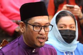 Malaysian prime minister muhyiddin yassin called it quits after months of political turmoil. Caretaker Government In Perak In Power Until New Mb Appointed The Genesis Times