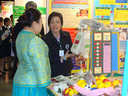 ผลการค้นหารูปภาพสำหรับ รูป สมศรี นวรัตน์ ศิษย์ ศ ดร.จีระ