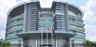 See more of the tun hussein onn national eye hospital on facebook. Uthm Creates Intubation Box To Help Frontliners Fight Covid 19