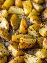 Greek Lemon Garlic Roasted Potatoes Recipe In 2020 Greek Roasted Potatoes Garlic Roasted Potatoes Potatoes