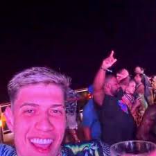 Rafael Castilho Yuri 22