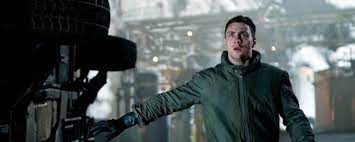 Not surprising, but what was interesting, was that aaron was filming but over the past few days, the fishing village has been transformed to look like the san francisco area. Zerstorung Pur Erster Deutscher Trailer Zu Godzilla Mit Aaron Taylor Johnson Und Elizabeth Olsen Kino News Filmstarts De