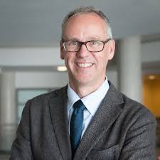 Lucy Pratt (@infolucyp)