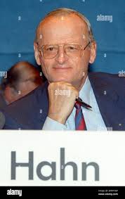 Carl horst hahn hi-res stock photography and images