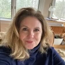 I love Emily in Paris. Have been watching it for years with my daughter.  It's totally unrealistic and over-the-top which is what makes it so much  fun. People need to just take