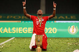 'moments to live, nights … Topspieler Des Fc Bayern Munchen Die Kronung Fur David Alaba Fussball Stuttgarter Zeitung