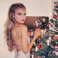Support your favourite contestant by voting daily, the number 1 ranking will be directly in top 5 finalists + winner of title miss best voting and the number 2 ranking will be directly in top 10 finalists. 5 Most Beautiful Miss Norway 2021 Finalists Conan Daily