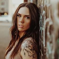 Savannah French's Instagram, Twitter & Facebook