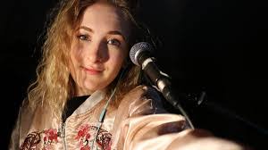 Alisha Vickers's Instagram, Twitter & Facebook