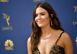 Qualifizierte bestellungen werden kostenlos geliefert. Mandy Moore Says Who Should Play Her Character In A Walk To Remember Reboot