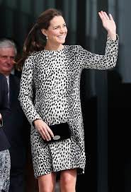 Kate middleton inspiriert kleider, kate middleton replik | kate middleton kleider online kaufen. Royale Kleider Mit Diesen Looks Sorgte Kate Middleton Fur Aufsehen Brigitte De