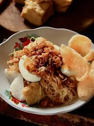 Makanan ini memang belum banyak dijual. Mengenal Ketoprak Makanan Lezat Yang Mudah Ditemukan Di Jakarta Lifestyle Fimela Com