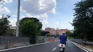 Check spelling or type a new query. Nanni Moretti Mid August On A Vespa Goes Viral Caro Diario 27 Years Later Is On Instagram Archyworldys