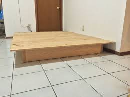 A traditional japanese bed is a futon. Diy Platform Japanese Bed 75 Diy Futon Japanese Platform Bed Futon Living Room