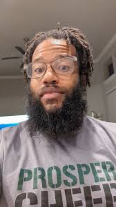 You are capable of amazing things even when you can't see it. Don't  discount yourself when others can see it in you! Embrace the greatness  others can see and reach your goals! #