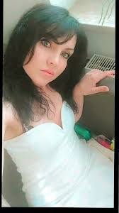 Mary Siragusa's Instagram, Twitter & Facebook