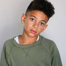 Dion Edwards's Instagram, Twitter & Facebook