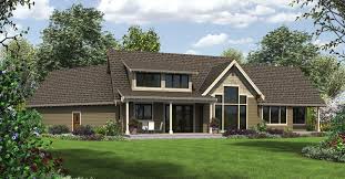 Find the best craftsman house plan to make you happy. V Shaped Craftsman House Plan With 3 Bedrooms Great Room