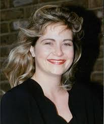 Fleur Bennett's Instagram, Twitter & Facebook