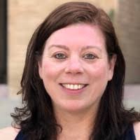 Amanda Arp's Instagram, Twitter & Facebook