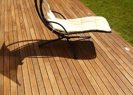 Il demande peu d'entretien et dégage. Terrasse Lames Parquet Massif Itauba 21 X 145 X 3100 3400 3700 Mm 2 Faces Lisses