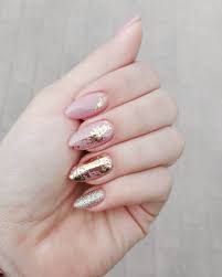 Jul 14, 2021 · gold foil flakes for resin. 27 Foil Nail Designs Ideas Foil Nails Nail Designs Pretty Nails