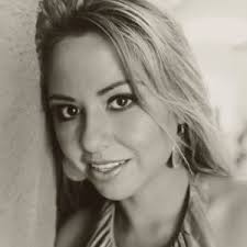 Yazmin Islas Email & Phone Number