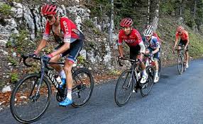 All 21 stages and the biggest classics are included. Tour De France Arkea Samsic Quintana Barguil Chemins Croises Tour De France Le Telegramme