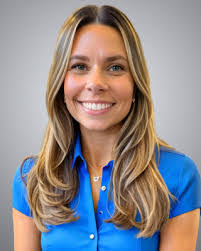 Sarah Decosta's Instagram, Twitter & Facebook