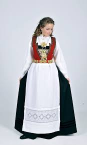 Here are some variations of the norwegian bunad. Bunad Til 17 Mai Konfirmasjon Bryllup Eller En Annen Begivenhet Norske Bunader Lager Mer En 100 Forskjellige Dame Og Herre Bunad Klaer Nettbutikker Hardanger