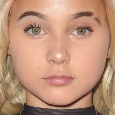 Alabama barker used her rock star father in her latest instagram ad promoting kvd beauty. Alabama Barker S Makeup Photos Products Steal Her Style