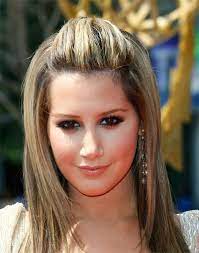 Pin By Sahira Diaz On Hairstyles Straight Hairstyles Medium Bump Hairstyles Straight Hairstyles